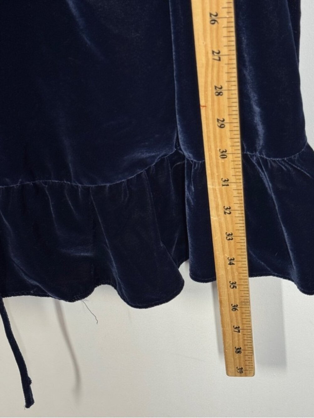 GAP Velvet Wrap Dress Navy Blue Size M Ruffle Hem Holiday Party Formal Chic - Picture 11 of 13